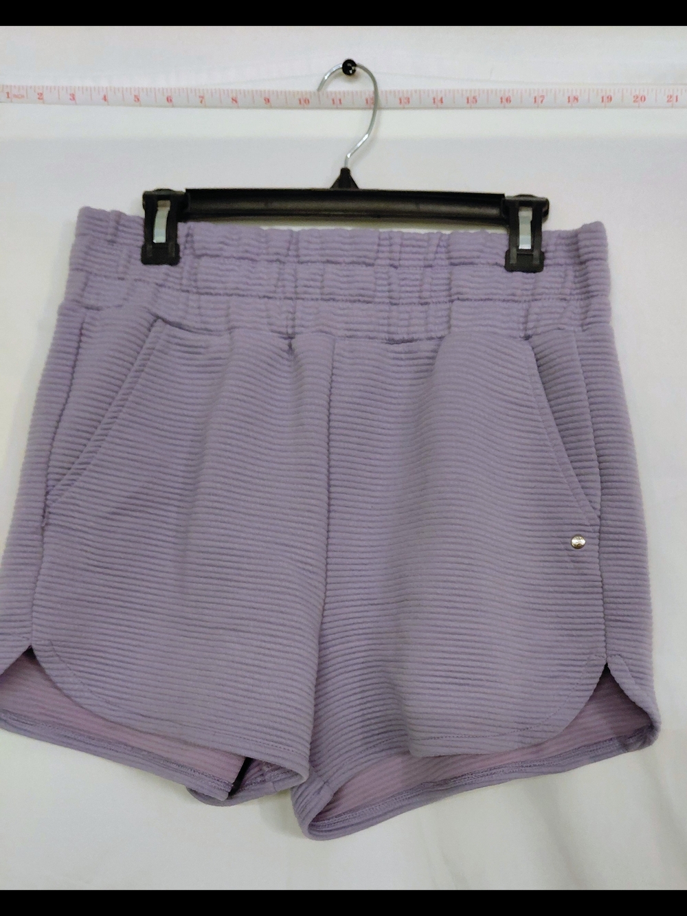 Bearpaw Outdoors Lavender Ribbed Elastic Waist Women’s Shorts Size XL